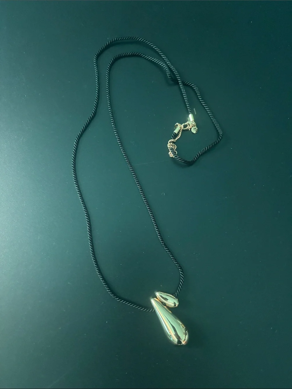 Madewell Gold Teardrop Pendant Necklace on Black Cord - NWOT - Picture 1 of 3